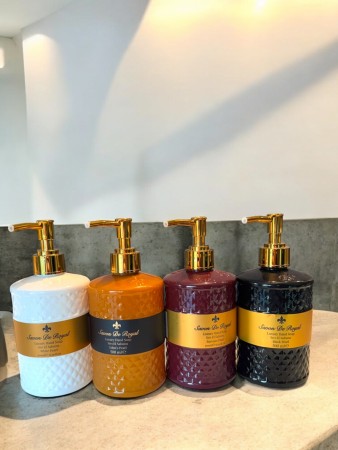 Savon De Royal – Eksklusiv Gavesett med 4 luksuriøse håndsåper (4 x 500 ml)